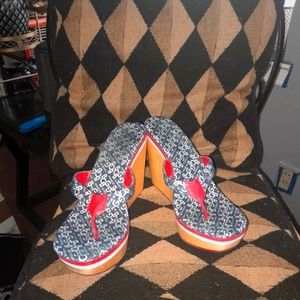 Pre-loved Wedge thong Slides